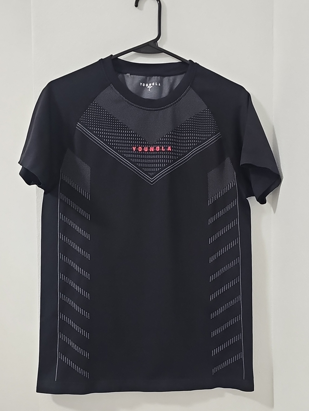 YoungLA Men’s Black Rash Guard with Subtle Gray Graphic
